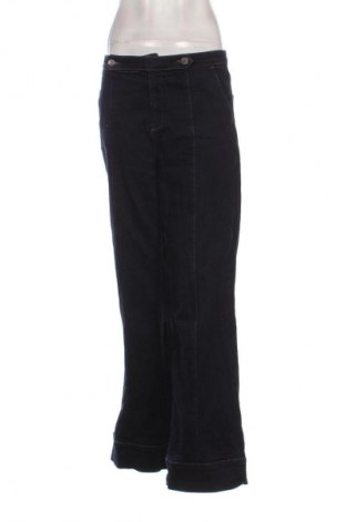 Γυναικείο Τζίν Edc By Esprit, Μέγεθος M, Χρώμα Μπλέ, Τιμή 21,00 €