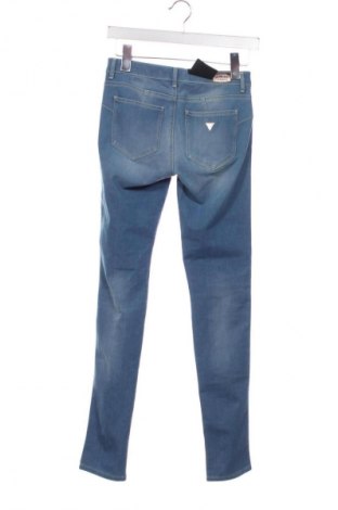 Дамски дънки Guess, Размер S, Цвят Син, Цена 88,00 €