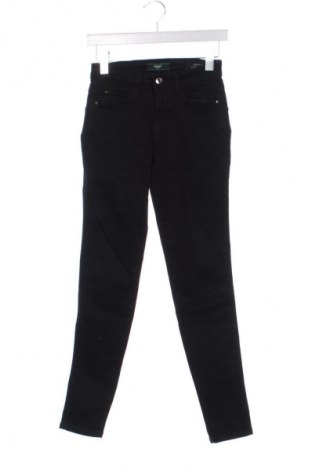 Női farmernadrág Guess, Méret XS, Szín Fekete, Ár 15 847 Ft