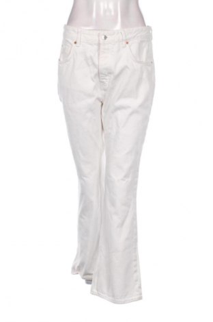Γυναικείο Τζίν H&M, Μέγεθος M, Χρώμα Λευκό, Τιμή 15,00 €