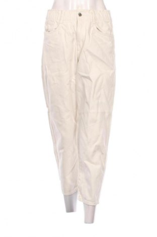 Γυναικείο Τζίν H&M, Μέγεθος M, Χρώμα  Μπέζ, Τιμή 14,77 €