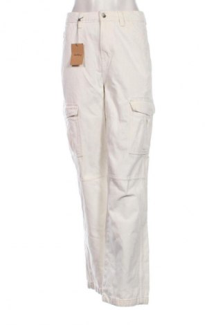 Női farmernadrág H&M Divided, Méret S, Szín Fehér, Ár 9 717 Ft