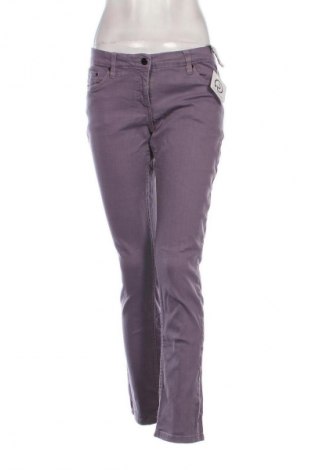 Damen Jeans Identic, Größe S, Farbe Lila, Preis 15,00 €