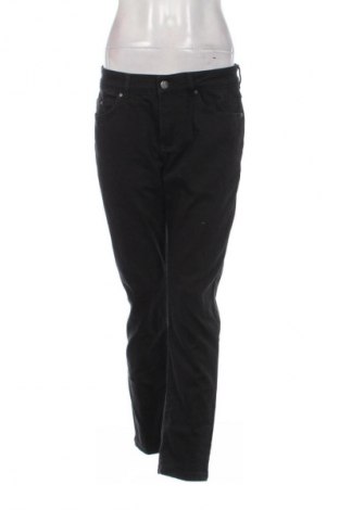 Női farmernadrág Karl Lagerfeld, Méret L, Szín Fekete, Ár 30 449 Ft