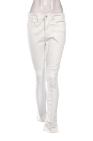 Női farmernadrág Levi's, Méret L, Szín Fehér, Ár 16 569 Ft