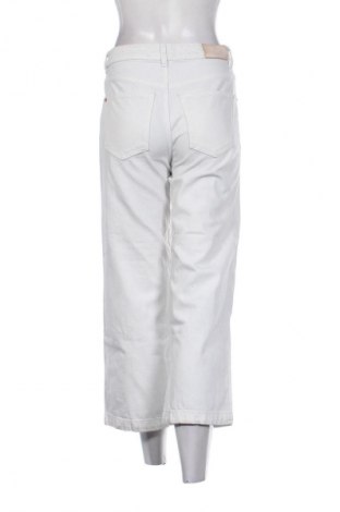 Дамски дънки Mango, Размер M, Цвят Бял, Цена 17,35 €