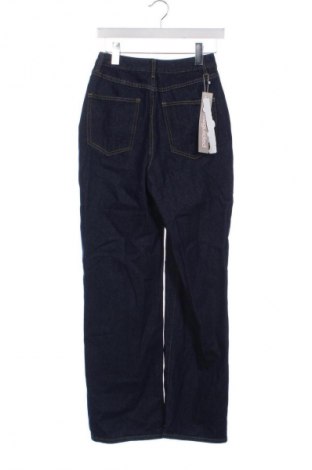 Női farmernadrág Missguided, Méret XS, Szín Kék, Ár 9 917 Ft