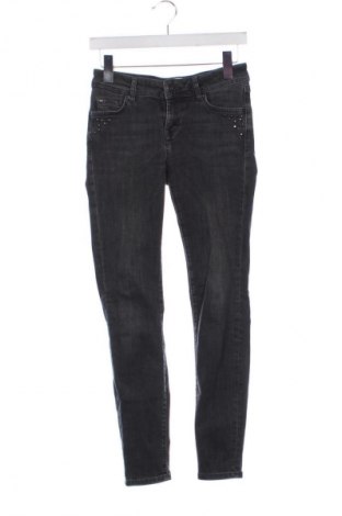Dámske džínsy  Mustang, Veľkosť S, Farba Sivá, Cena  29,54 €