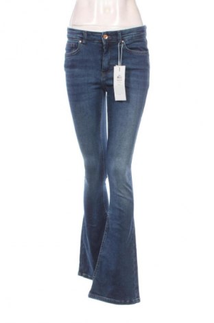 Γυναικείο Τζίν ONLY, Μέγεθος M, Χρώμα Μπλέ, Τιμή 47,99 €