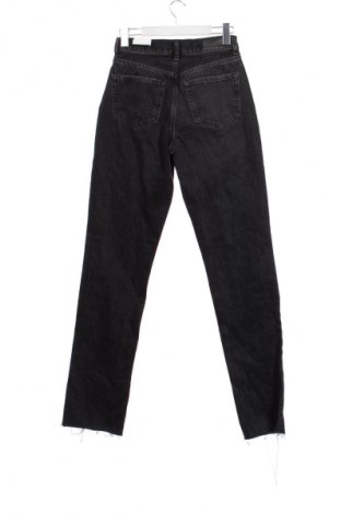 Дамски дънки Perfect Jeans By Gina Tricot, Размер S, Цвят Черен, Цена 13,80 €