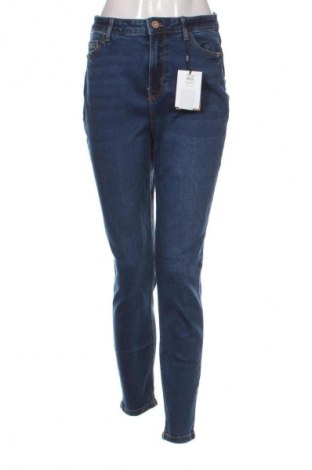 Γυναικείο Τζίν Pieces, Μέγεθος M, Χρώμα Μπλέ, Τιμή 47,99 €