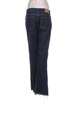 Дамски дънки Pull&Bear, Размер L, Цвят Син, Цена 13,29 €