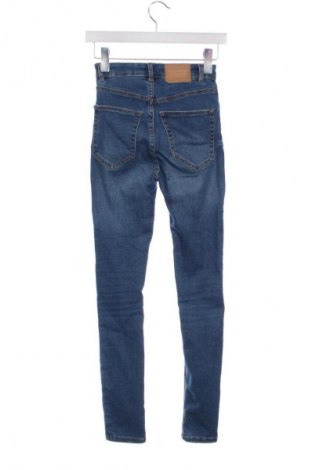 Γυναικείο Τζίν Pull&Bear, Μέγεθος XXS, Χρώμα Μπλέ, Τιμή 14,82 €