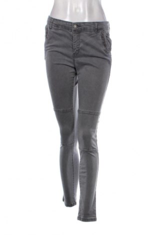 Damen Jeans Reserved, Größe M, Farbe Grau, Preis 15,00 €