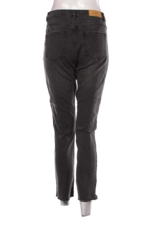 Dámské džíny  Stradivarius, Velikost S, Barva Černá, Cena  569,00 Kč