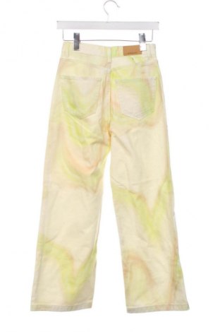 Női farmernadrág Stradivarius, Méret XS, Szín Sokszínű, Ár 6 199 Ft