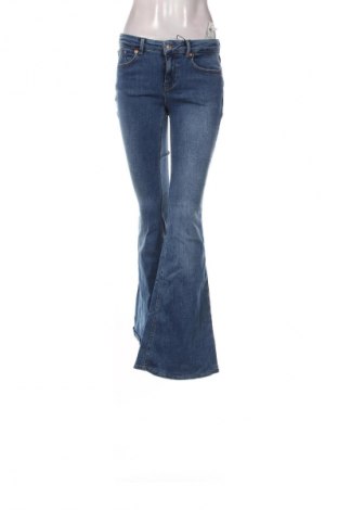 Damen Jeans Stradivarius, Größe M, Farbe Blau, Preis € 24,99