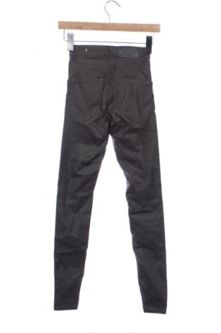 Női farmernadrág Stradivarius, Méret XXS, Szín Szürke, Ár 6 198 Ft