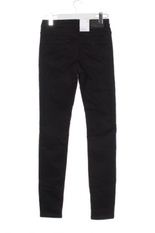 Női farmernadrág Vero Moda, Méret S, Szín Fekete, Ár 19 749 Ft