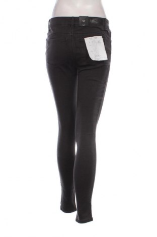 Női farmernadrág Vero Moda, Méret M, Szín Fekete, Ár 19 749 Ft