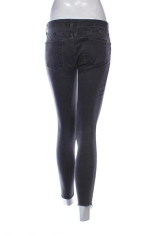 Damen Jeans Zara, Größe M, Farbe Grau, Preis 14,00 €
