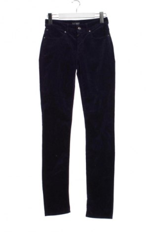 Дамски джинси Armani Jeans, Размер XS, Цвят Син, Цена 29,65 €
