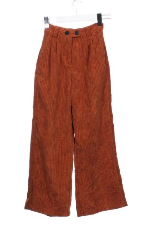 Dámské manšestráky  Bershka, Velikost XXS, Barva Hnědá, Cena  229,00 Kč