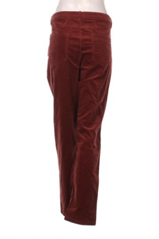 Női kordbársony nadrág Canda, Méret 3XL, Szín Piros, Ár 6 128 Ft