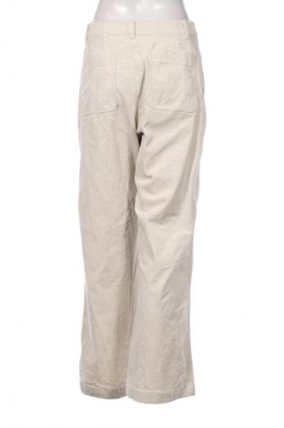 Damen Cordhose Uniqlo, Größe M, Farbe Grau, Preis 15,99 €