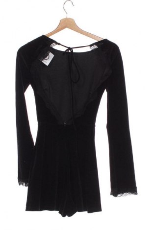 Női rövid overál Bershka, Méret XS, Szín Fekete, Ár 4 619 Ft