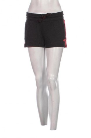 Дамски къс панталон Adidas, Размер M, Цвят Многоцветен, Цена 12,78 €