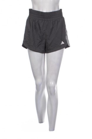 Női rövidnadrág Adidas, Méret S, Szín Szürke, Ár 7 025 Ft