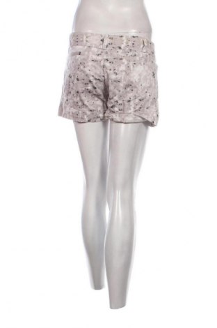 Női rövidnadrág City, Méret L, Szín Sokszínű, Ár 4 042 Ft