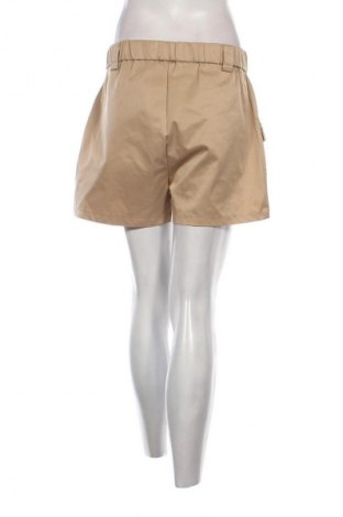 Γυναικείο κοντό παντελόνι Cropp, Μέγεθος M, Χρώμα  Μπέζ, Τιμή 17,00 €