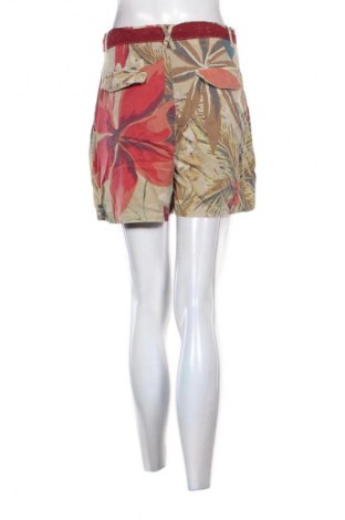 Női rövidnadrág Desigual, Méret S, Szín Sokszínű, Ár 8 659 Ft