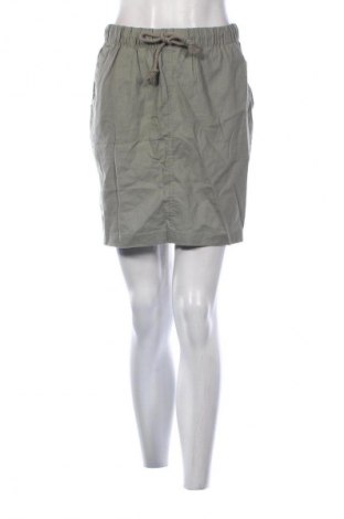 Damen Shorts Esmara, Größe M, Farbe Grün, Preis € 15,86