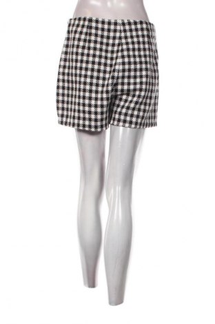 Dámske kraťasy  Fb Sister, Veľkosť M, Farba Viacfarebná, Cena  5,95 €