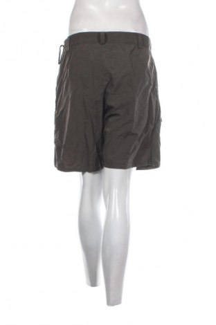 Дамски къс панталон Jack Wolfskin, Размер XL, Цвят Зелен, Цена 14,82 €