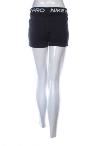 Damen Shorts Nike, Größe L, Farbe Schwarz, Preis € 17,00