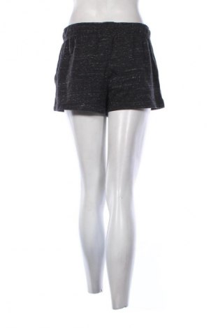 Női rövidnadrág Nike, Méret M, Szín Sokszínű, Ár 7 187 Ft