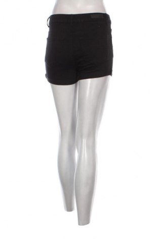 Γυναικείο κοντό παντελόνι Pieces, Μέγεθος S, Χρώμα Μαύρο, Τιμή 10,26 €