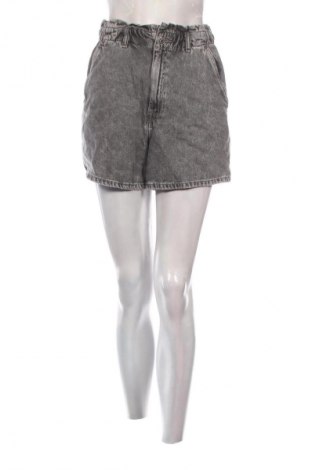 Női rövidnadrág Reserved, Méret M, Szín Fekete, Ár 4 009 Ft