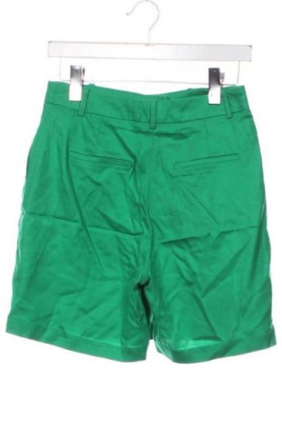 Γυναικείο κοντό παντελόνι Reserved, Μέγεθος S, Χρώμα Πράσινο, Τιμή 7,99 €
