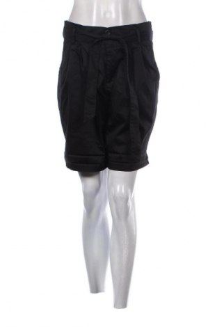 Damen Shorts Rinascimento, Größe M, Farbe Schwarz, Preis 24,55 €