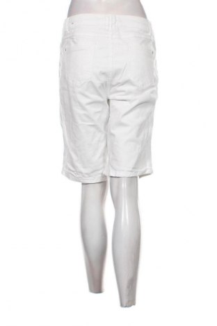 Női rövidnadrág S.Oliver, Méret M, Szín Fehér, Ár 5 669 Ft
