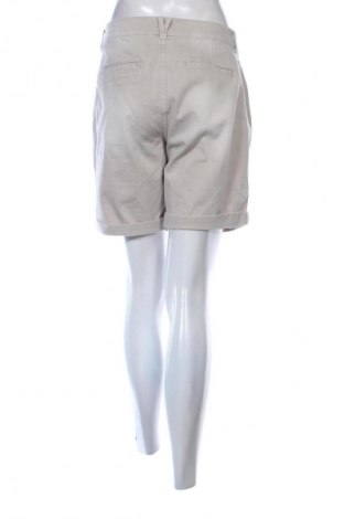 Damen Shorts S.Oliver, Größe XL, Farbe Ecru, Preis € 17,00