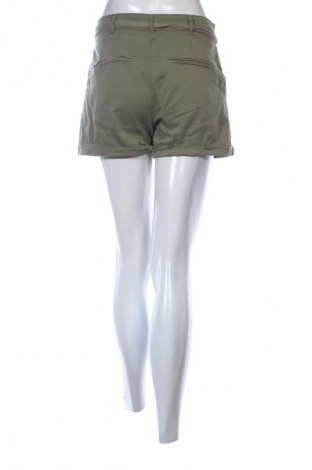 Damen Shorts Springfield, Größe M, Farbe Grün, Preis € 14,00