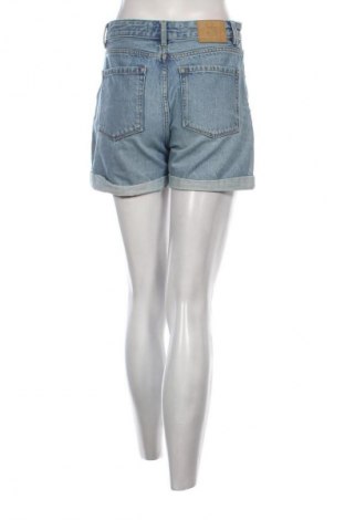 Дамски къс панталон Stradivarius, Размер S, Цвят Син, Цена 12,00 €