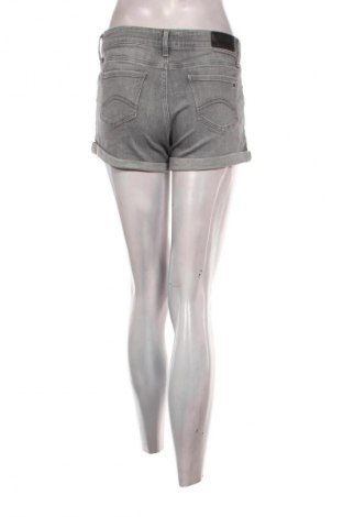Damen Shorts Tommy Jeans, Größe S, Farbe Grau, Preis € 27,99