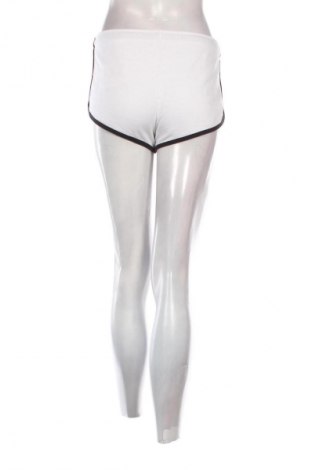 Női rövidnadrág Unbranded, Méret M, Szín Fehér, Ár 4 132 Ft